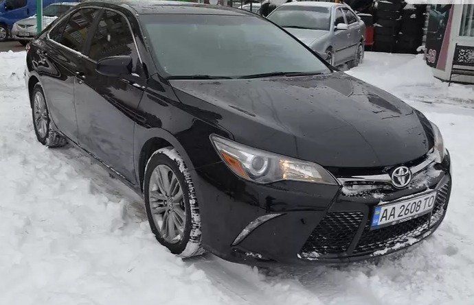 Продам Toyota Camry 2015 года в Киеве