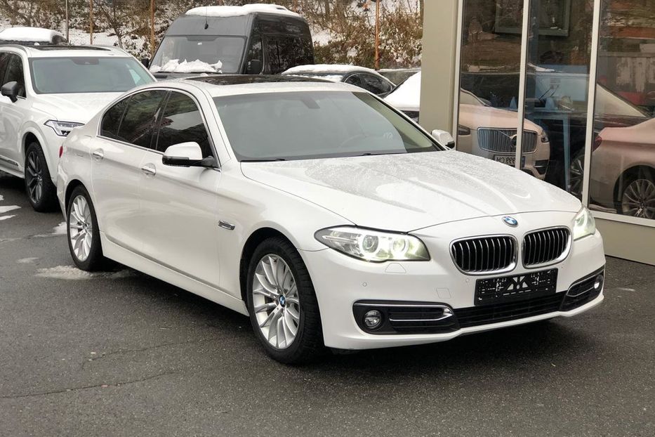 Продам BMW 528 2016 года в Киеве