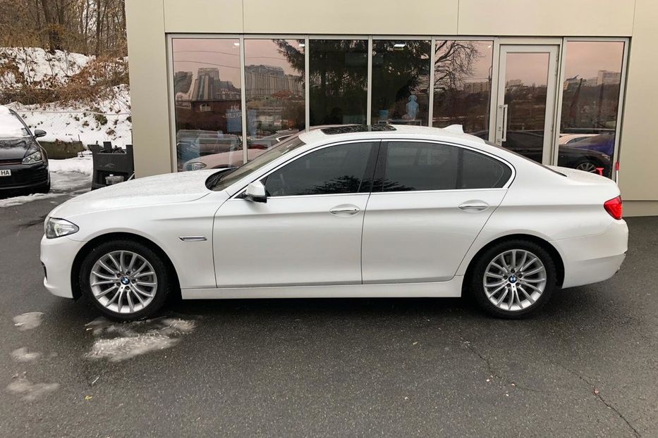 Продам BMW 528 2016 года в Киеве