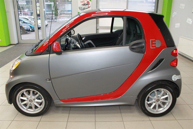 Продам Smart Fortwo ED, 17.6 kWt 2016 года в Киеве