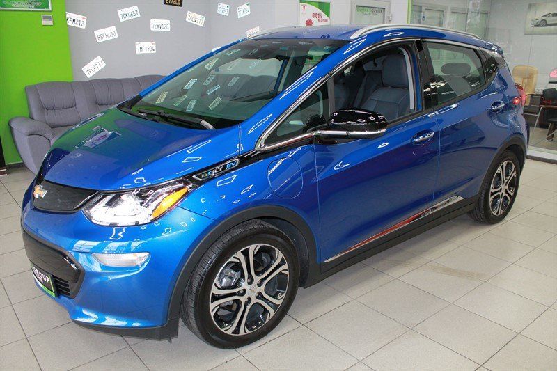 Продам Chevrolet Volt BOLT EV Premier, 60 kWt 2017 года в Киеве