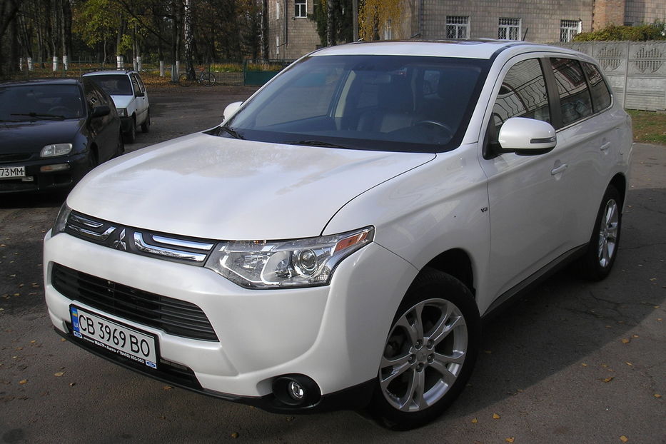 Продам Mitsubishi Outlander GT 2014 года в г. Нежин, Черниговская область