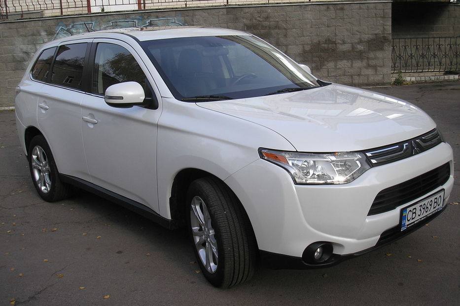 Продам Mitsubishi Outlander GT 2014 года в г. Нежин, Черниговская область