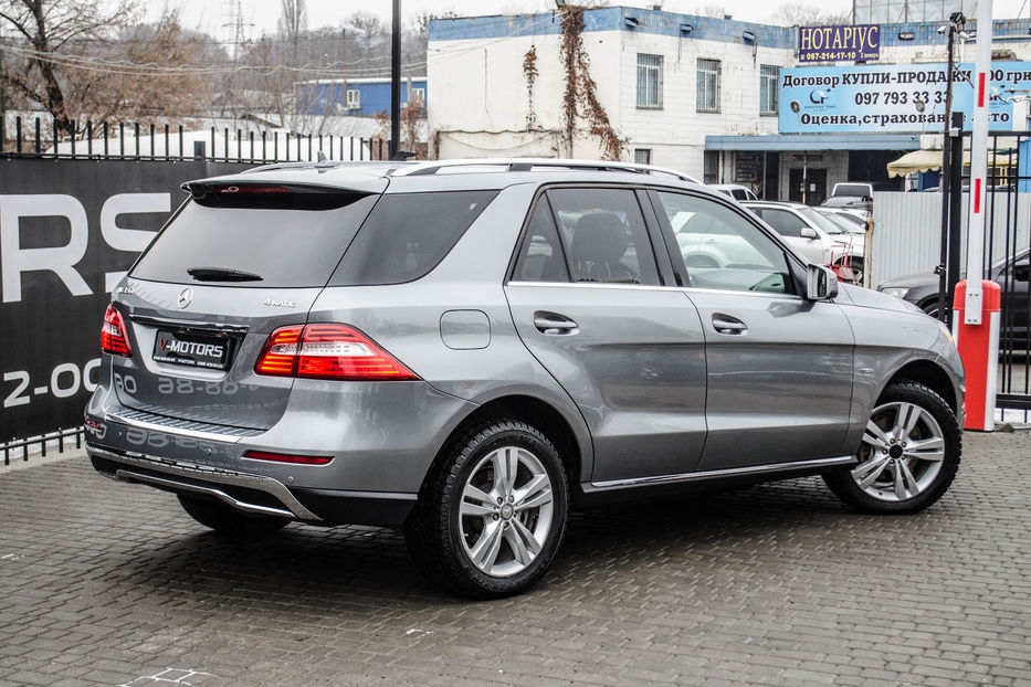 Продам Mercedes-Benz ML-Class 350i 4Matic 2012 года в Киеве