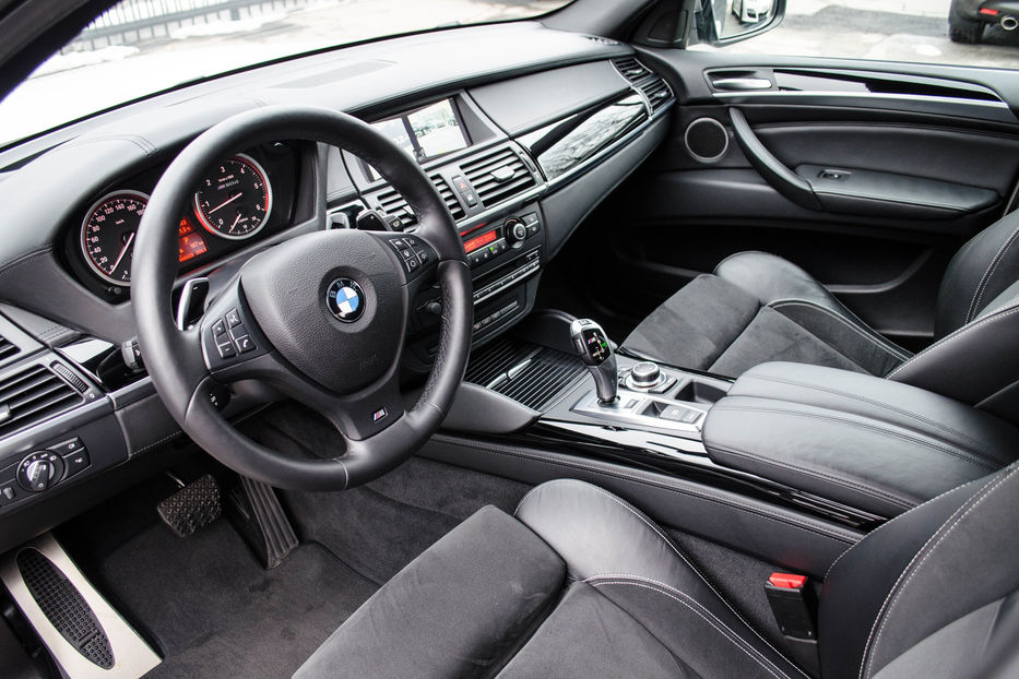 Продам BMW X6 M50d 2013 года в Киеве
