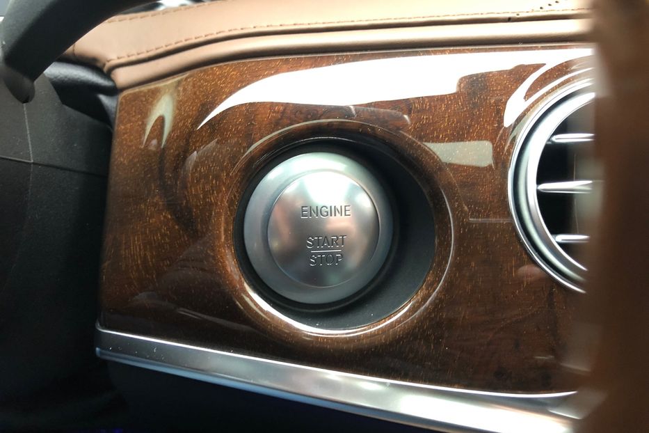 Продам Mercedes-Benz S-Class 500 4Matic 2014 года в Киеве