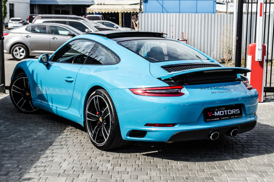 Продам Porsche 911 Carrera S 2016 года в Киеве