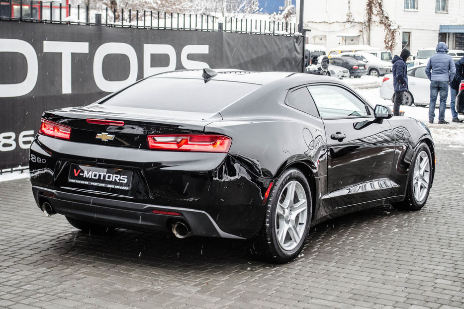 Продам Chevrolet Camaro 2.0 TURBO 2016 года в Киеве