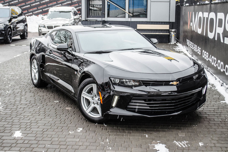 Продам Chevrolet Camaro 2.0 TURBO 2016 года в Киеве