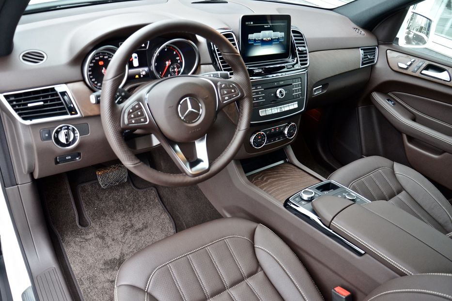 Продам Mercedes-Benz GLE-Class 2018 года в Киеве