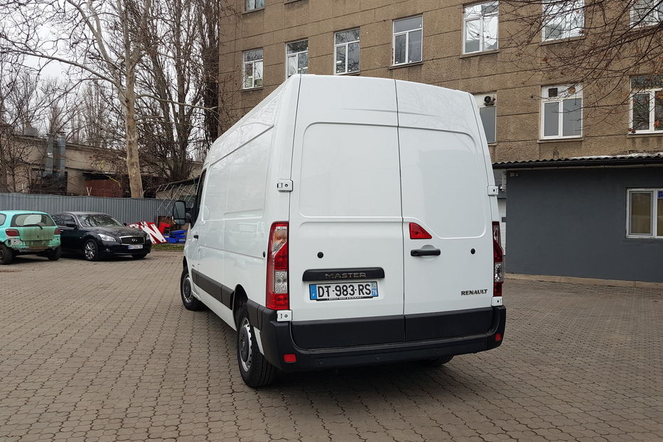 Продам Renault Master груз. L2H2 2015 года в Одессе
