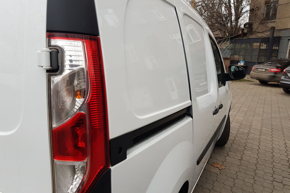 Продам Renault Kangoo груз. 81kW 2015 года в Одессе