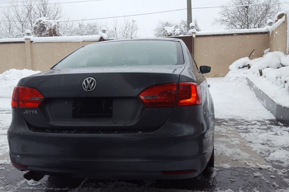 Продам Volkswagen Jetta 2.0 automat S 2011 года в Львове