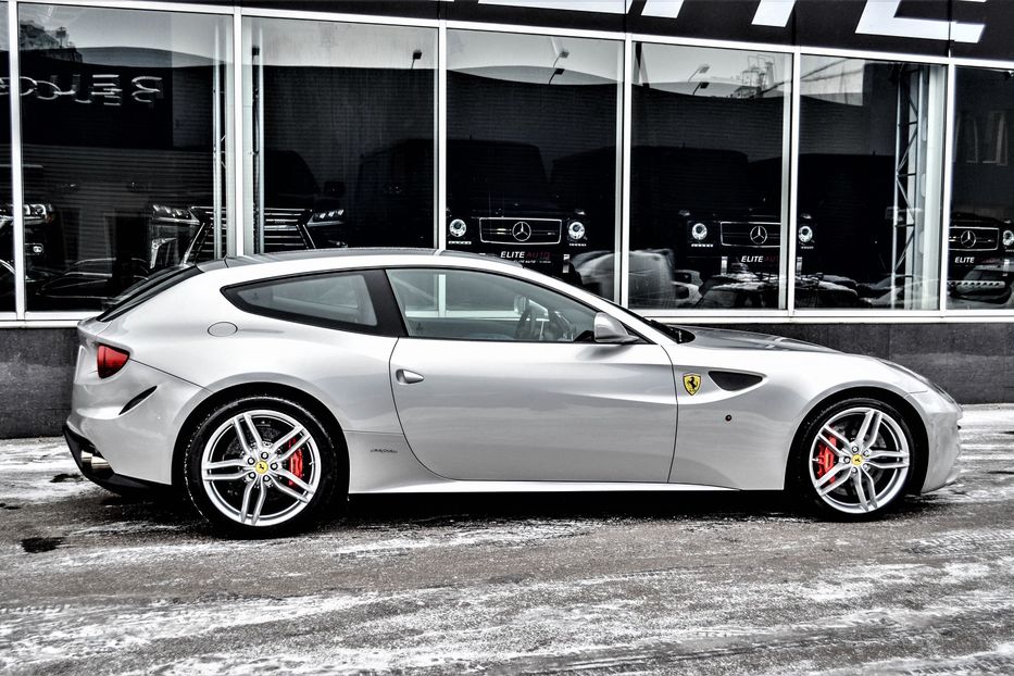 Продам Ferrari FF 2012 года в Киеве