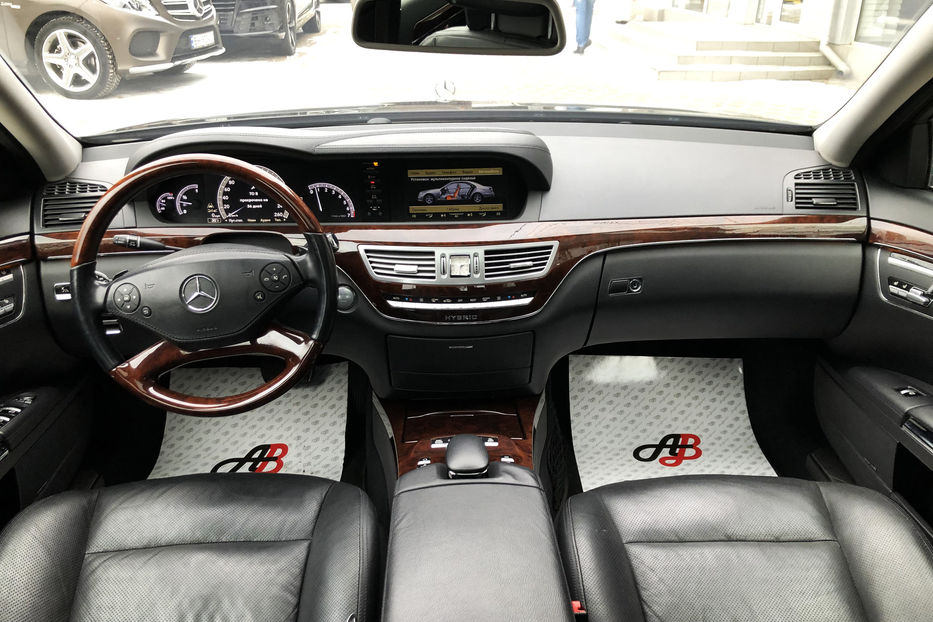 Продам Mercedes-Benz S-Class 400 Hibrid 2010 года в Одессе