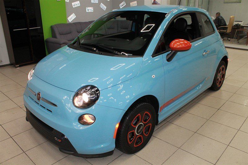 Продам Fiat 500 e SPORT, 24 kWt 2015 года в Киеве