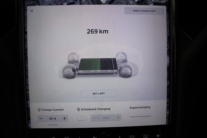 Продам Tesla Model S 75D AWD 2016 года в Киеве