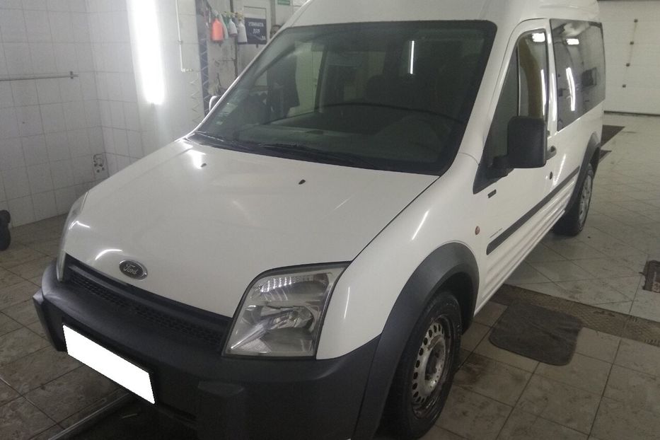 Продам Ford Transit Connect пасс. 2004 года в Одессе