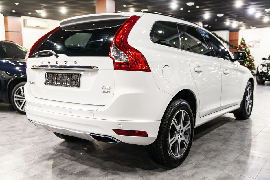 Продам Volvo XC60 2013 года в Одессе