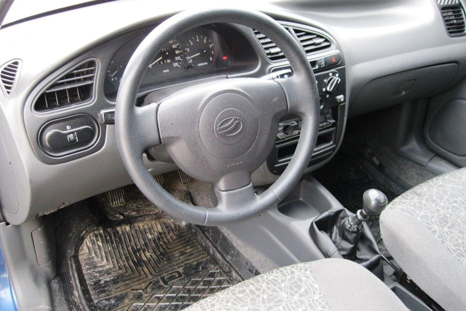 Продам Daewoo Lanos 2011 года в Киеве