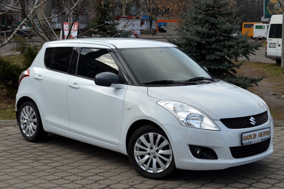 Продам Suzuki Swift 2013 года в Одессе