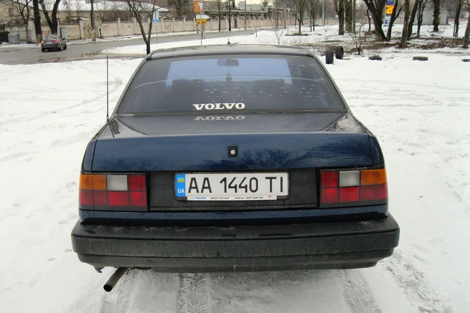 Продам Volvo 460 1993 года в Киеве