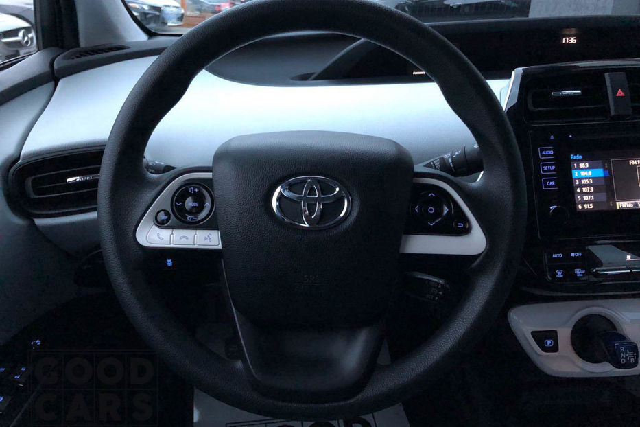 Продам Toyota Prius 2016 года в Одессе