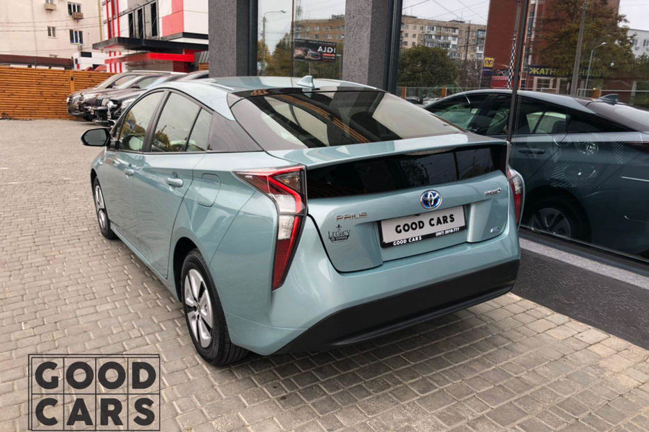 Продам Toyota Prius 2016 года в Одессе