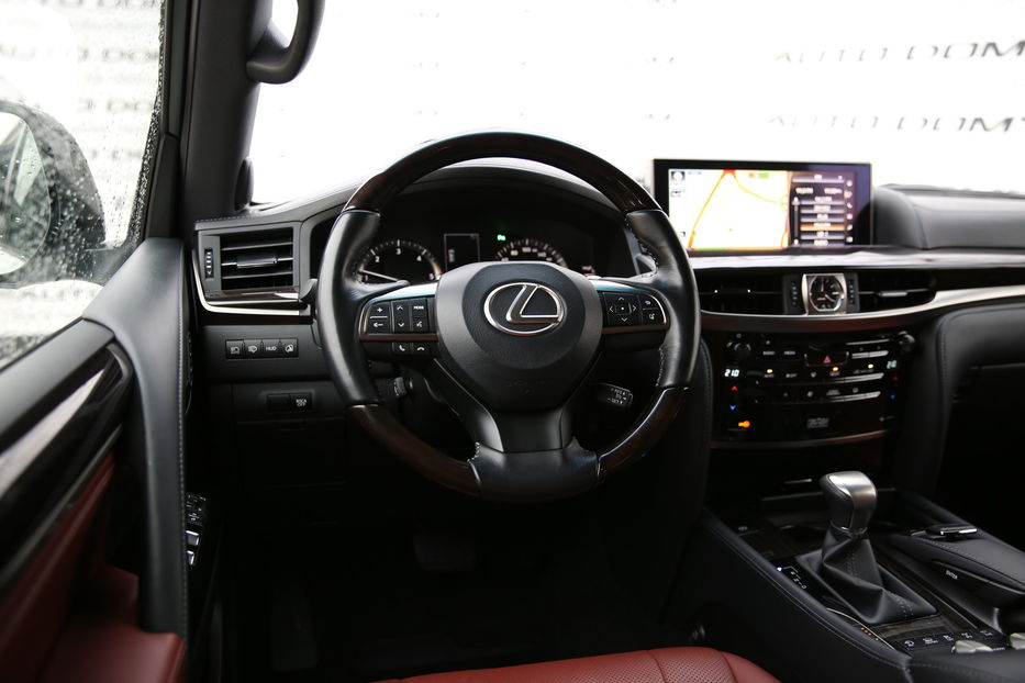 Продам Lexus LX 450 2016 года в Киеве