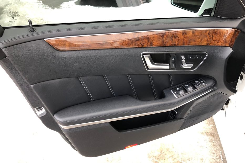 Продам Mercedes-Benz E-Class 400 ///AMG 4Matic 2015 года в Киеве