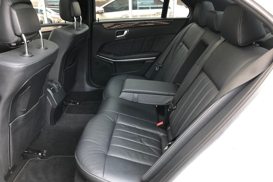 Продам Mercedes-Benz E-Class 400 ///AMG 4Matic 2015 года в Киеве