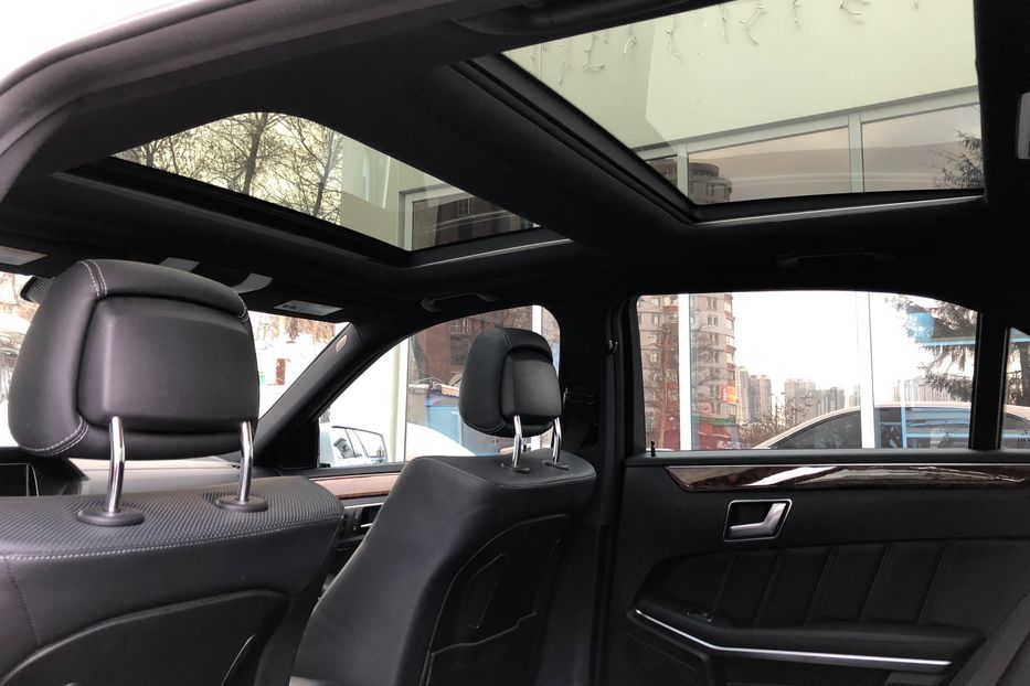 Продам Mercedes-Benz E-Class 400 ///AMG 4Matic 2015 года в Киеве