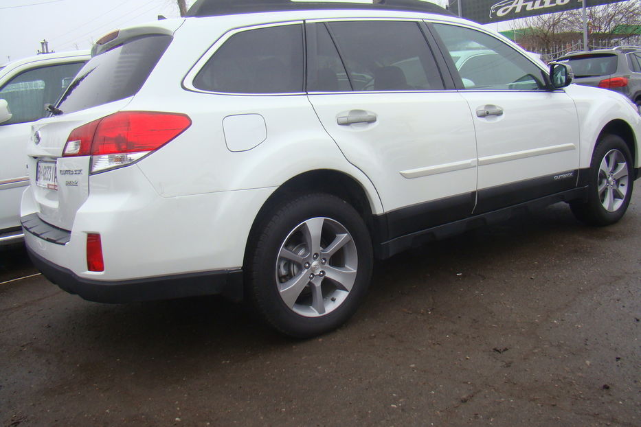 Продам Subaru Outback 2014 года в Одессе