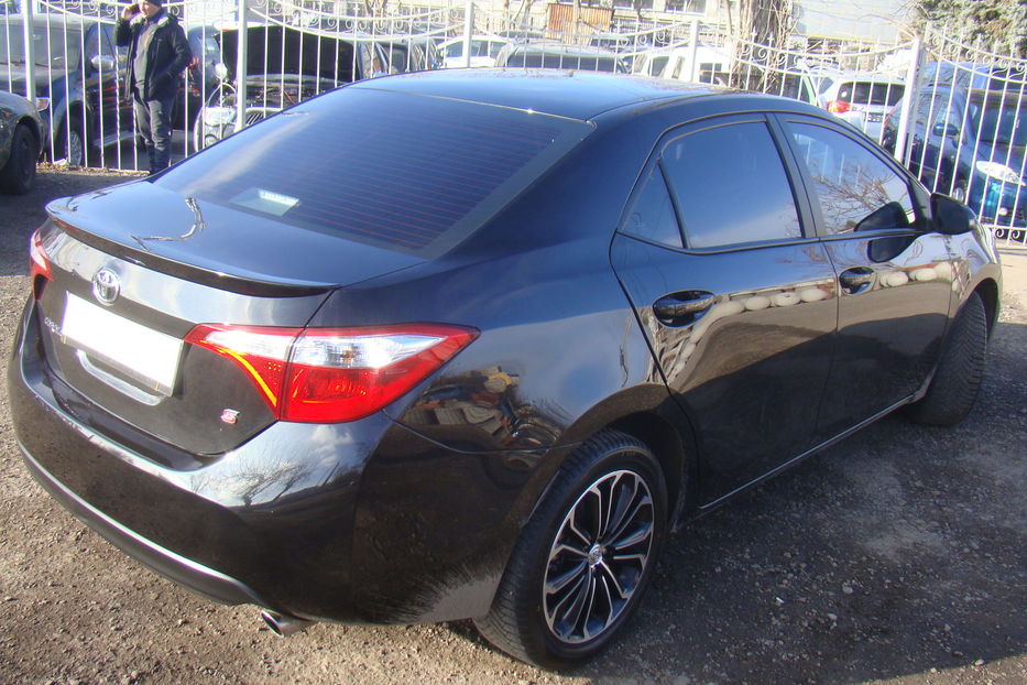 Продам Toyota Corolla SPORT 2015 года в Одессе