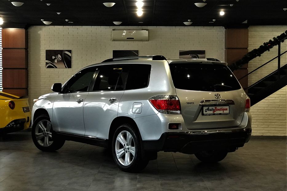 Продам Toyota Highlander 2011 года в Одессе