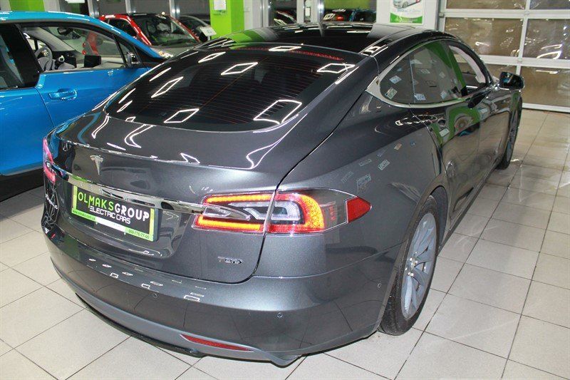 Продам Tesla Model S 70D 2016 года в Киеве