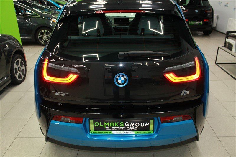 Продам BMW I3 MEGA, 33 kWt 2017 года в Киеве