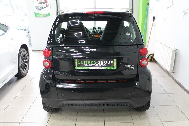 Продам Smart Fortwo ED, 17.6 kWt 2016 года в Киеве