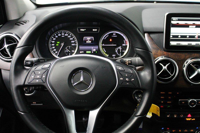Продам Mercedes-Benz B-Class B250e, 28 kWt 2014 года в Киеве