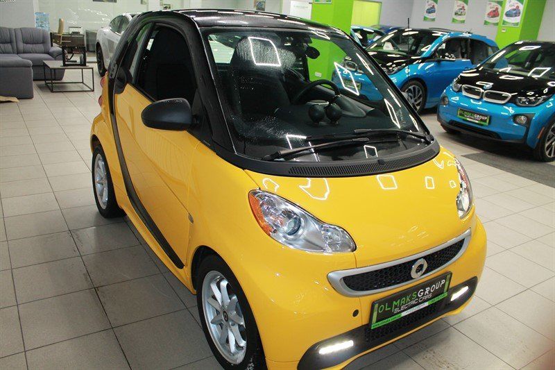 Продам Smart Fortwo ED, 17.6 kWt 2015 года в Киеве