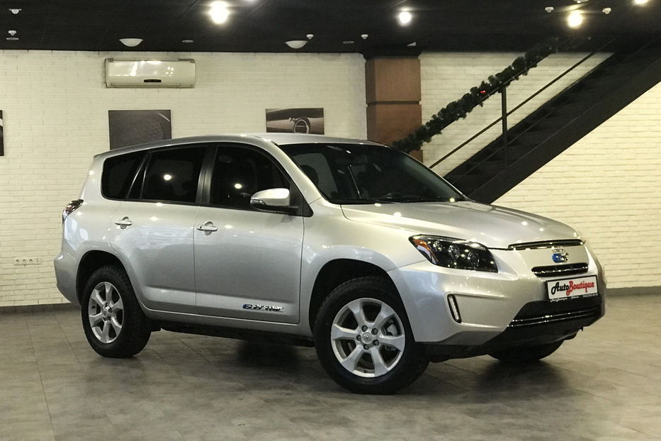 Продам Toyota Rav 4 EV 2012 года в Одессе