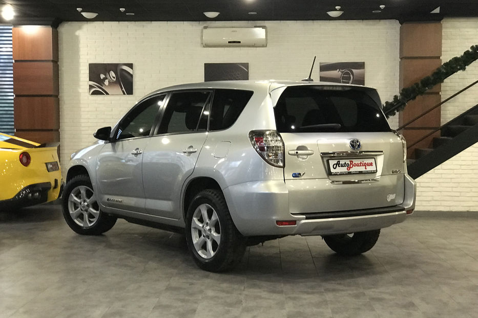 Продам Toyota Rav 4 EV 2012 года в Одессе