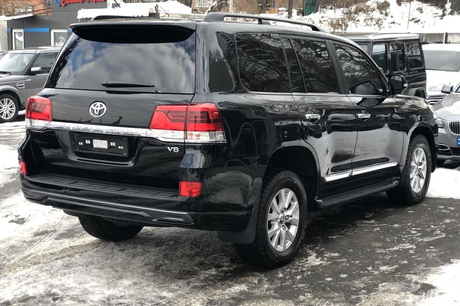 Продам Toyota Land Cruiser 200 ARMOUR GROUP B6 2017 года в Киеве