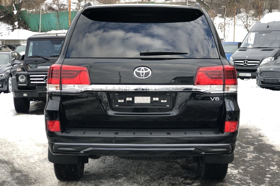 Продам Toyota Land Cruiser 200 ARMOUR GROUP B6 2017 года в Киеве