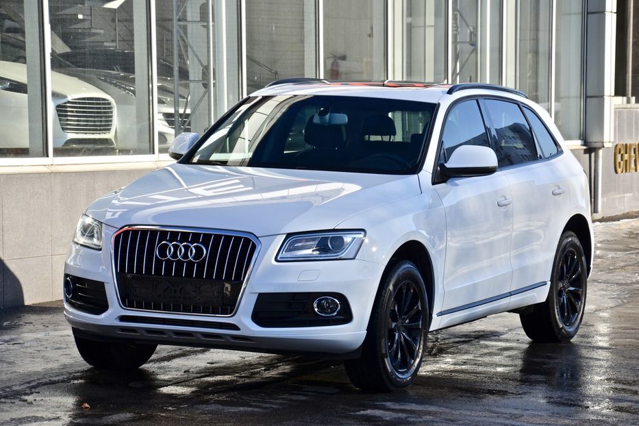 Продам Audi Q5 2013 года в Киеве