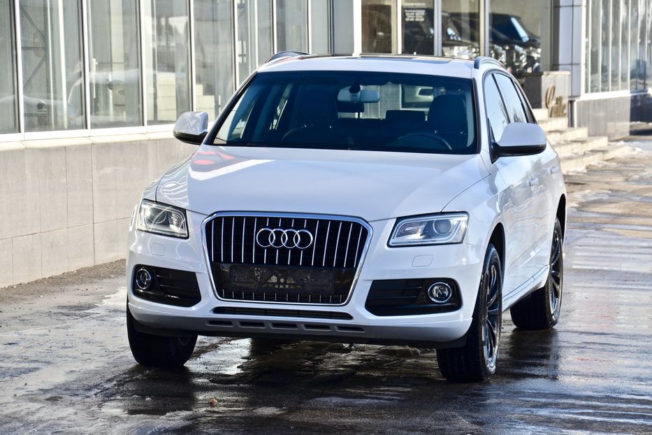 Продам Audi Q5 2013 года в Киеве