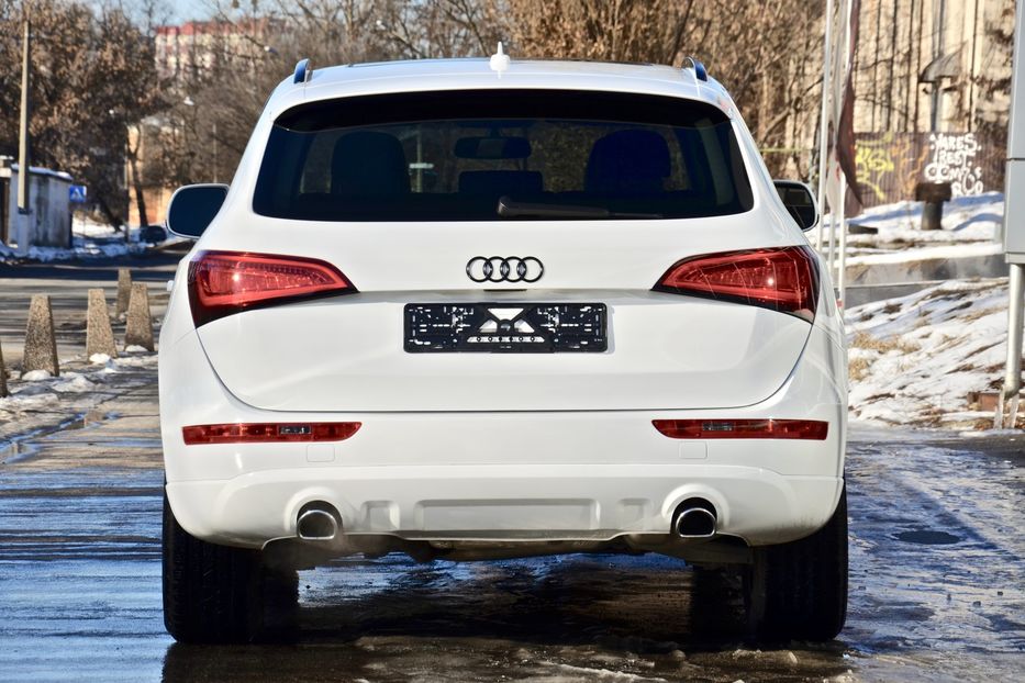 Продам Audi Q5 2013 года в Киеве