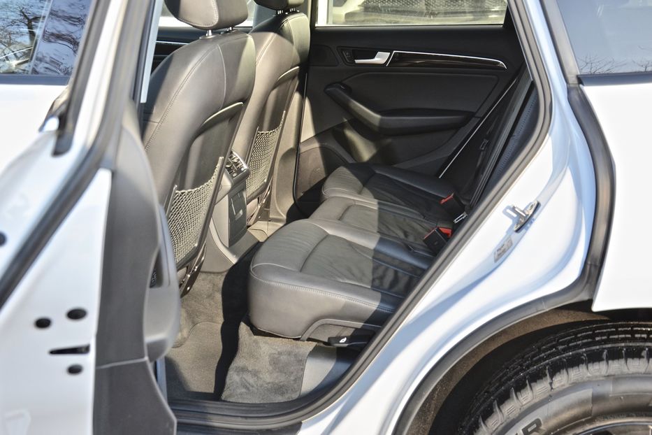 Продам Audi Q5 2013 года в Киеве