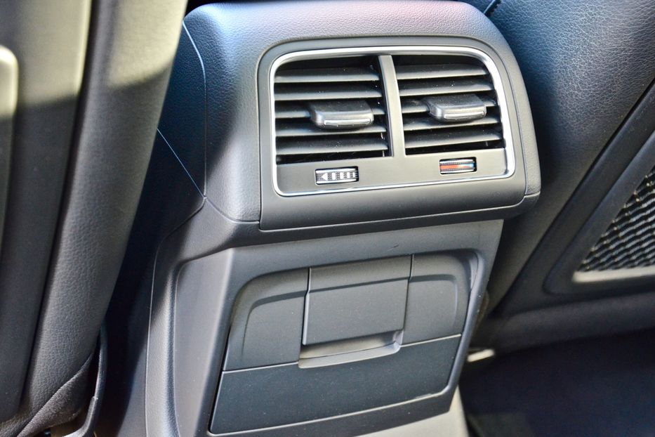 Продам Audi Q5 2013 года в Киеве