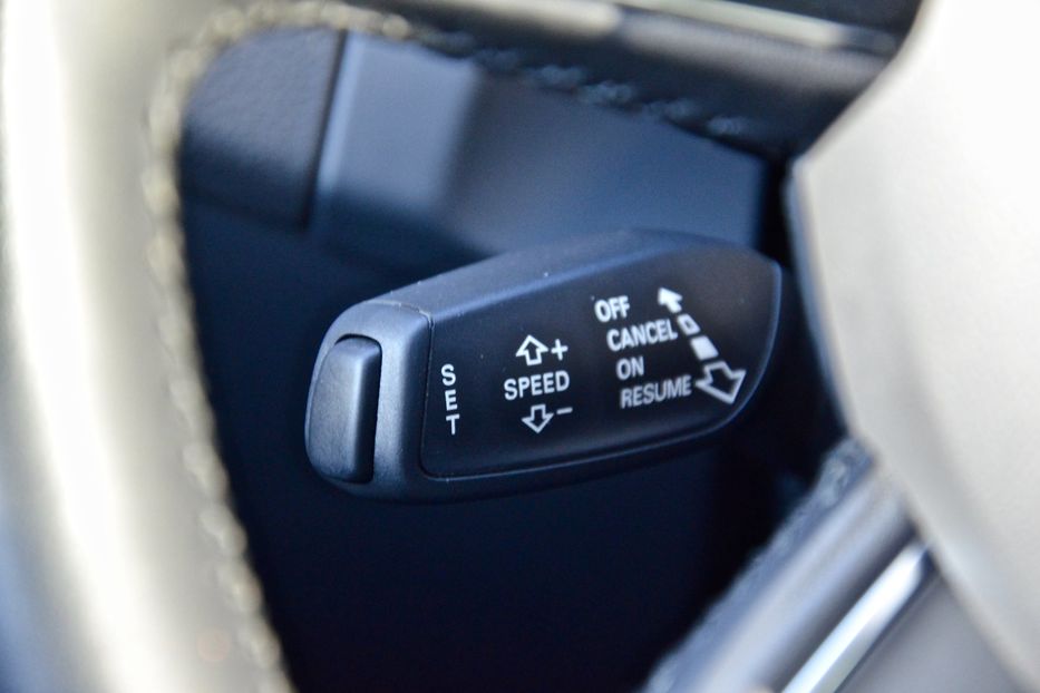 Продам Audi Q5 2013 года в Киеве